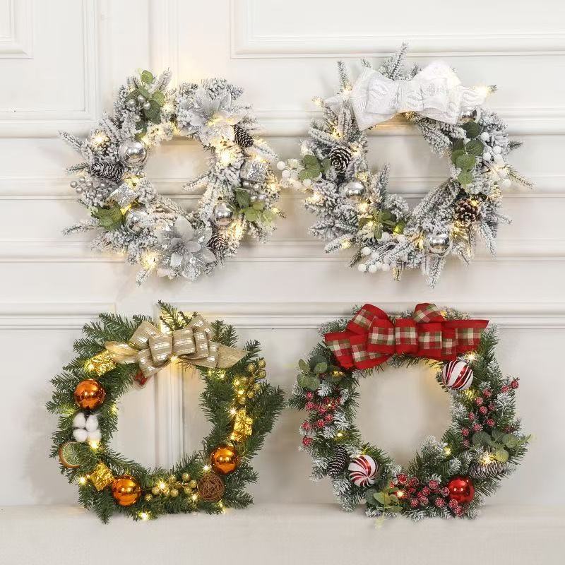 🎄 Classic Christmas Wreath - Traditional Evergreen Decoration with Pine Cones & Berries