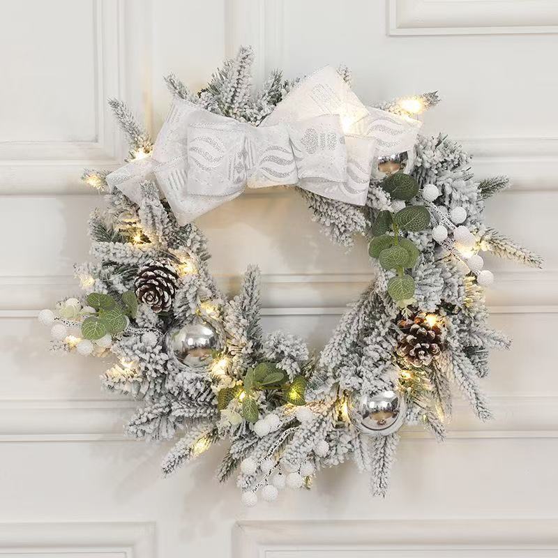 🎄 Classic Christmas Wreath - Traditional Evergreen Decoration with Pine Cones & Berries