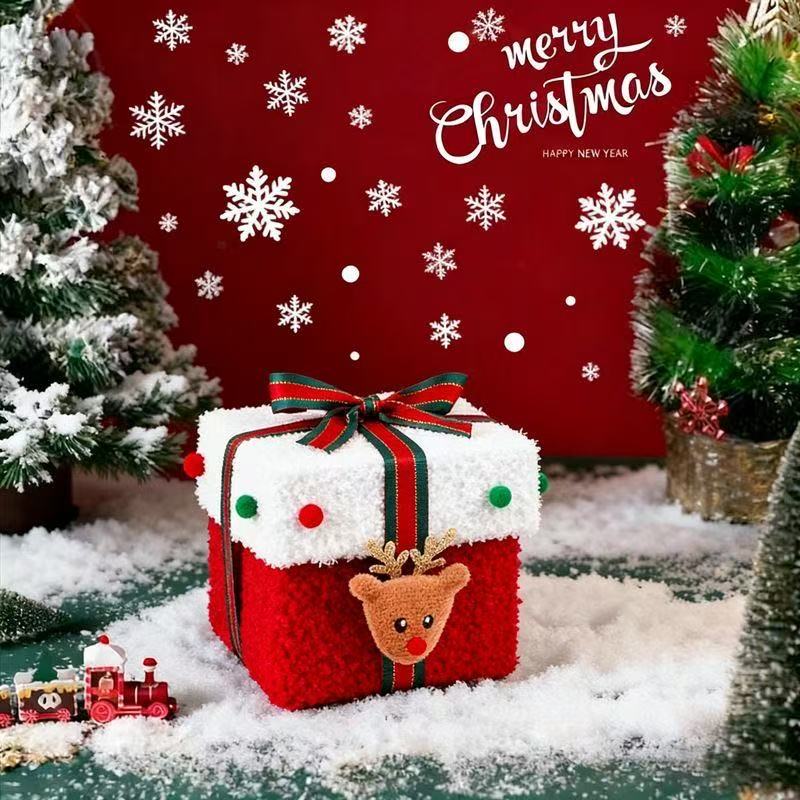 🎁 Ready-to-Gift Christmas Decor Box - Pre-Wrapped Holiday Ornament Set for Easy Gifting